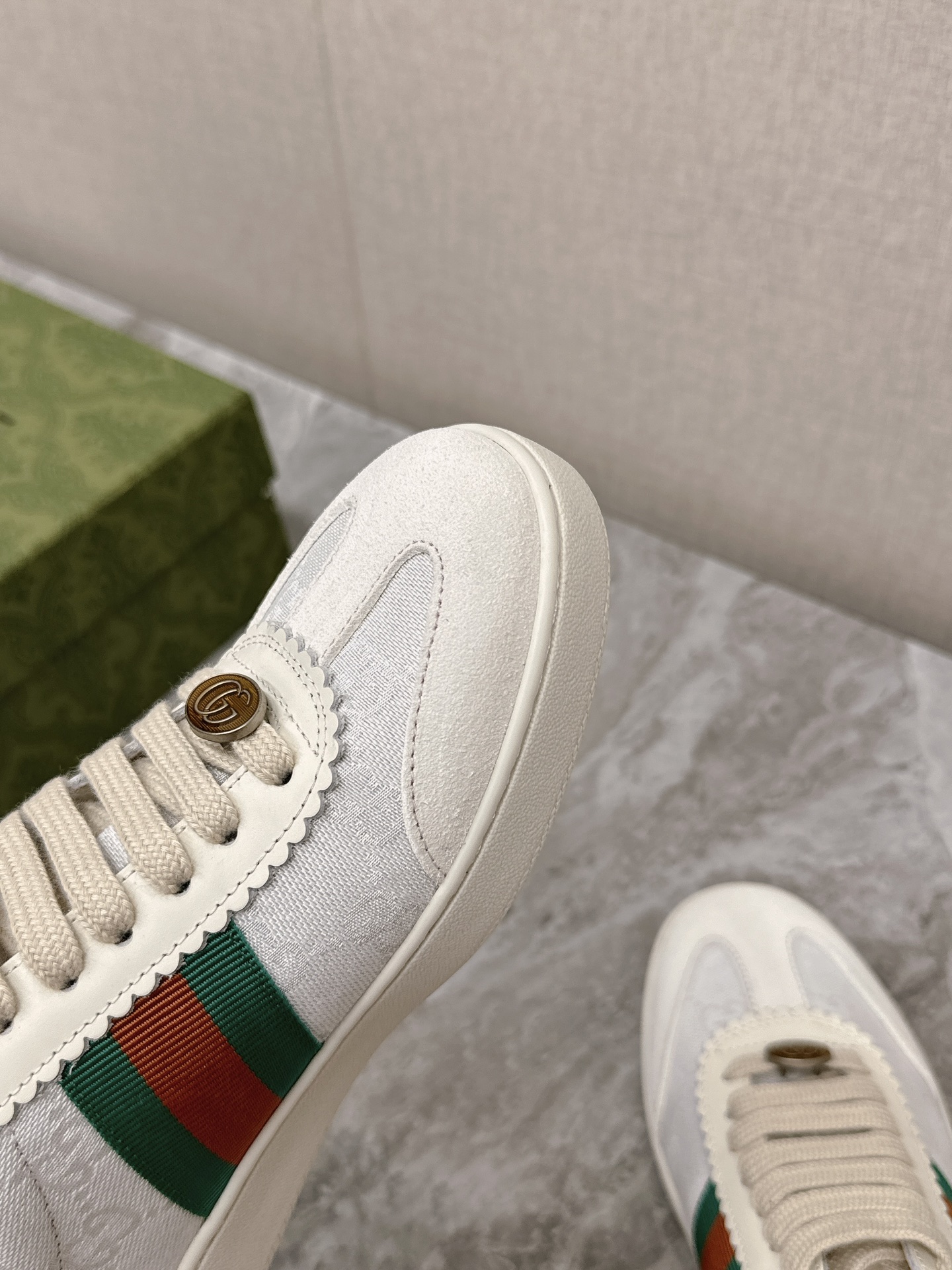 Gucci Male Sneakers Breathable S