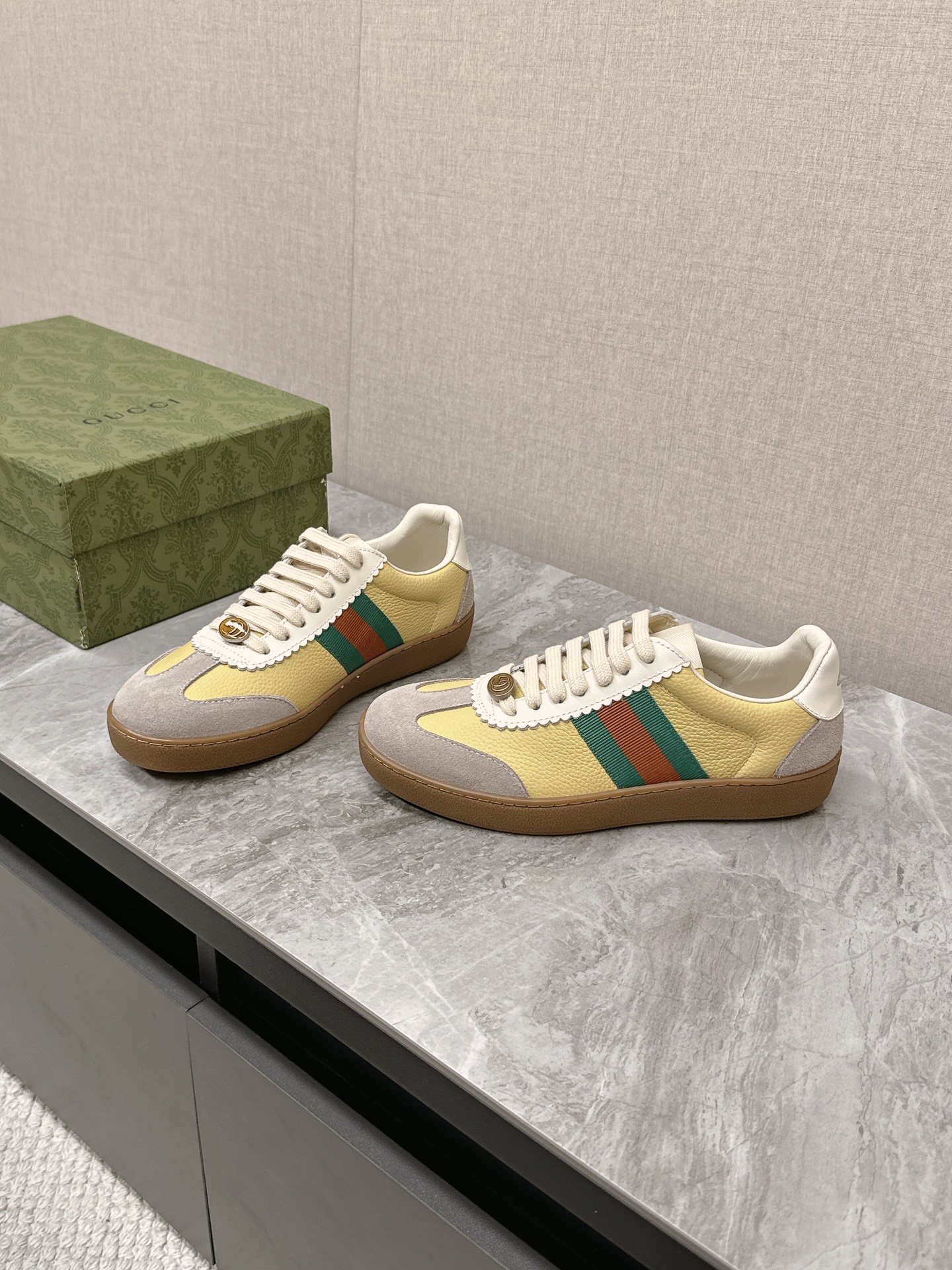 Gucci Male Sneakers Breathable S