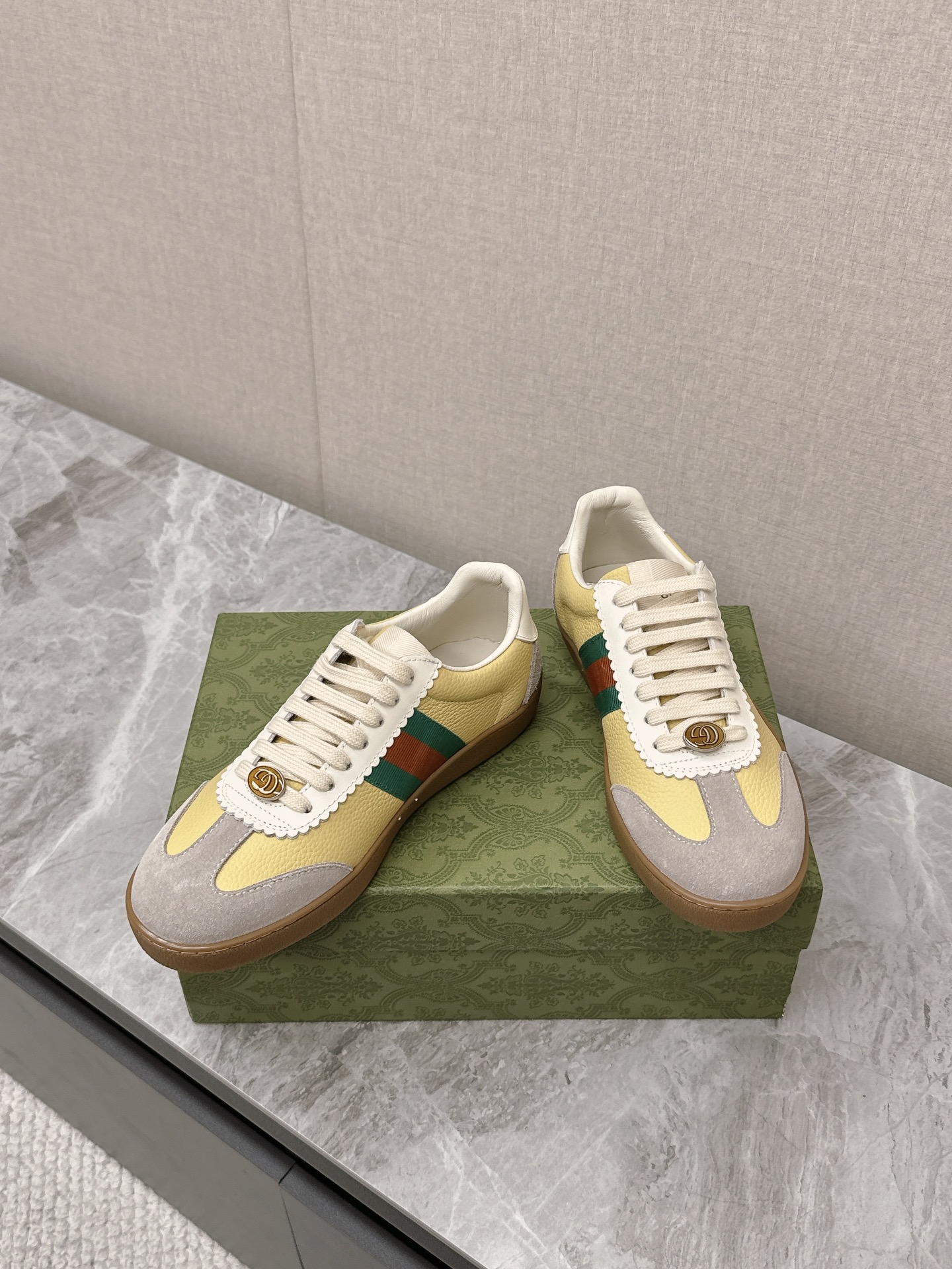 Gucci Male Sneakers Breathable S