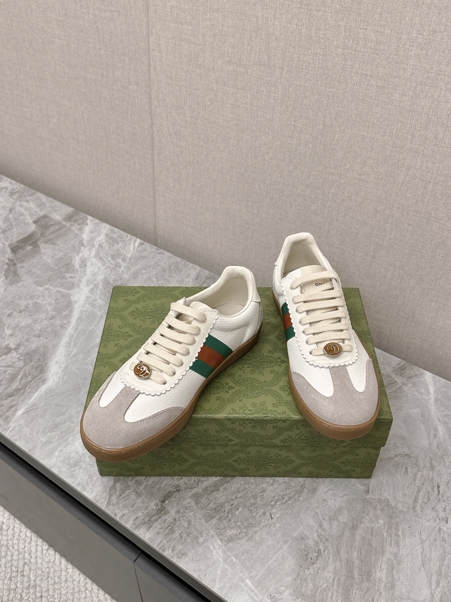 Gucci Male Sneakers Breathable S