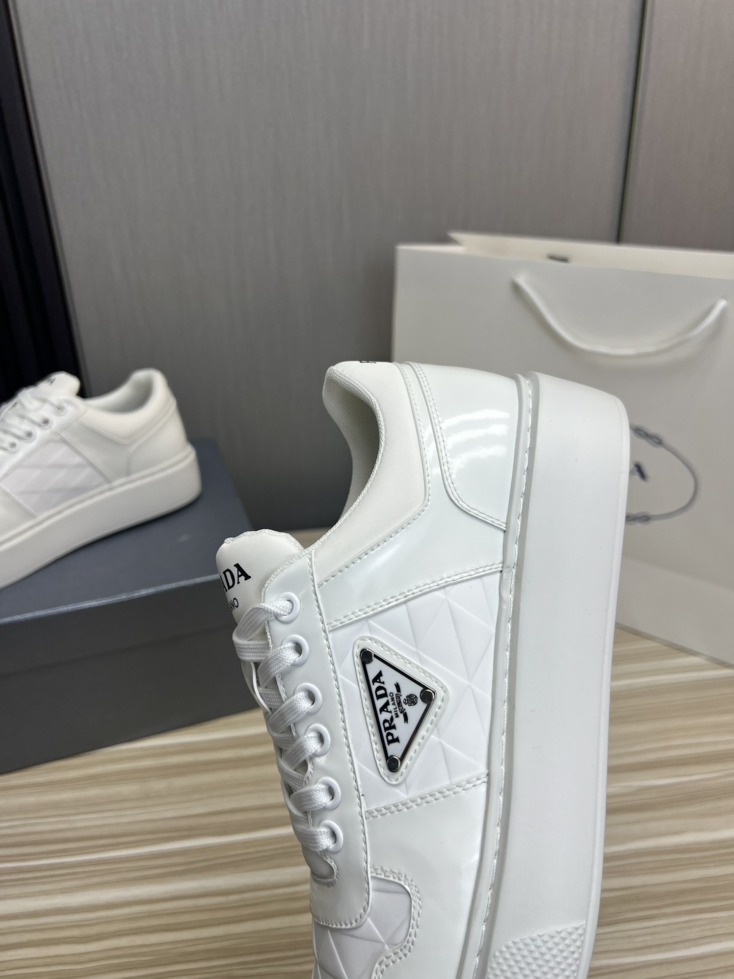 Male Basic Shoes Mesh