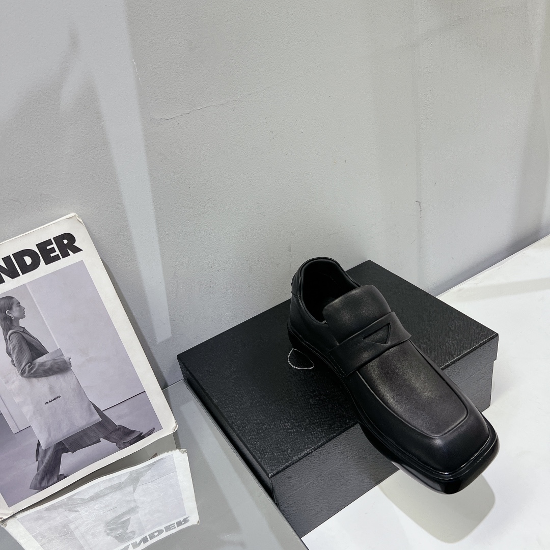 Prada Male Leather Shoes Cow Leather Black L