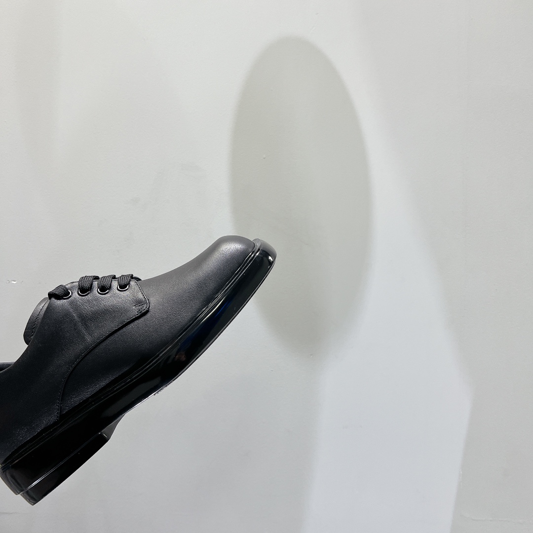 Prada Male Leather Shoes Cow Leather Black L