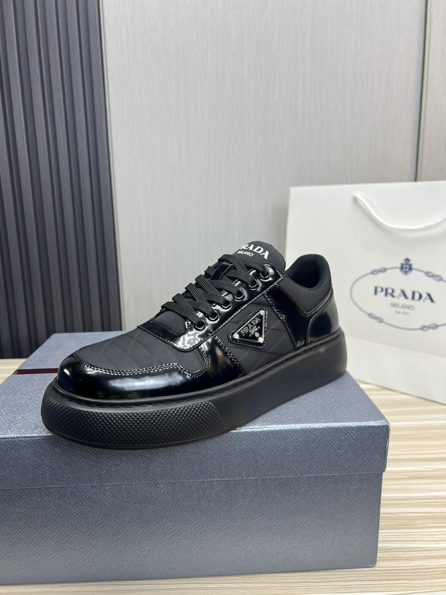 Prada Male Basic Shoes Mesh