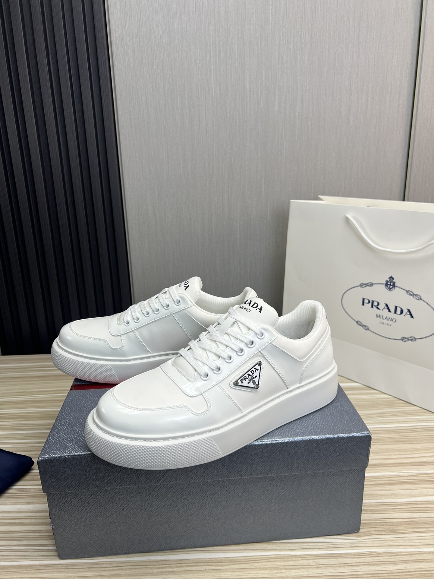 Prada Male Basic Shoes Mesh