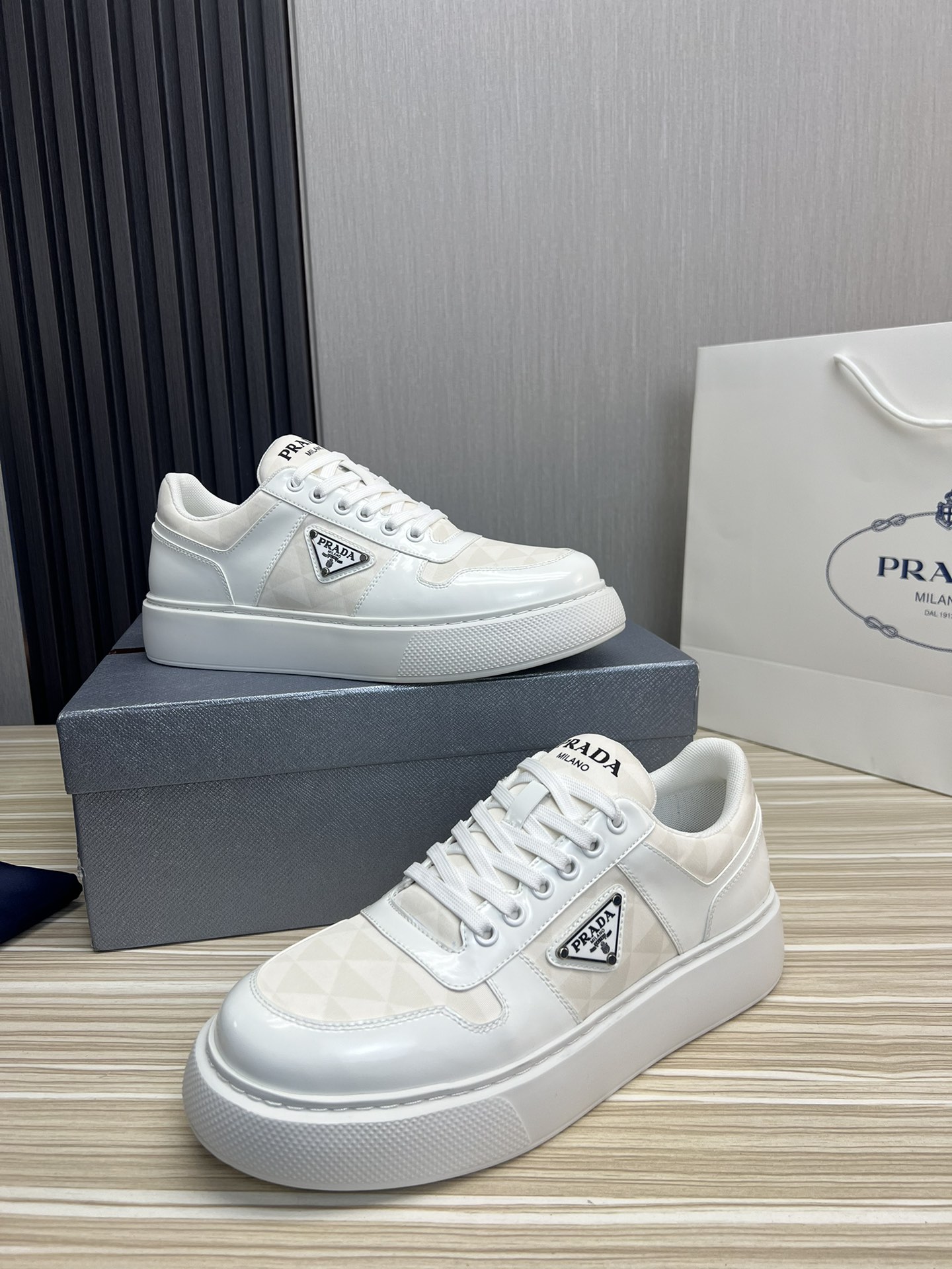 Prada Male Basic Shoes Mesh