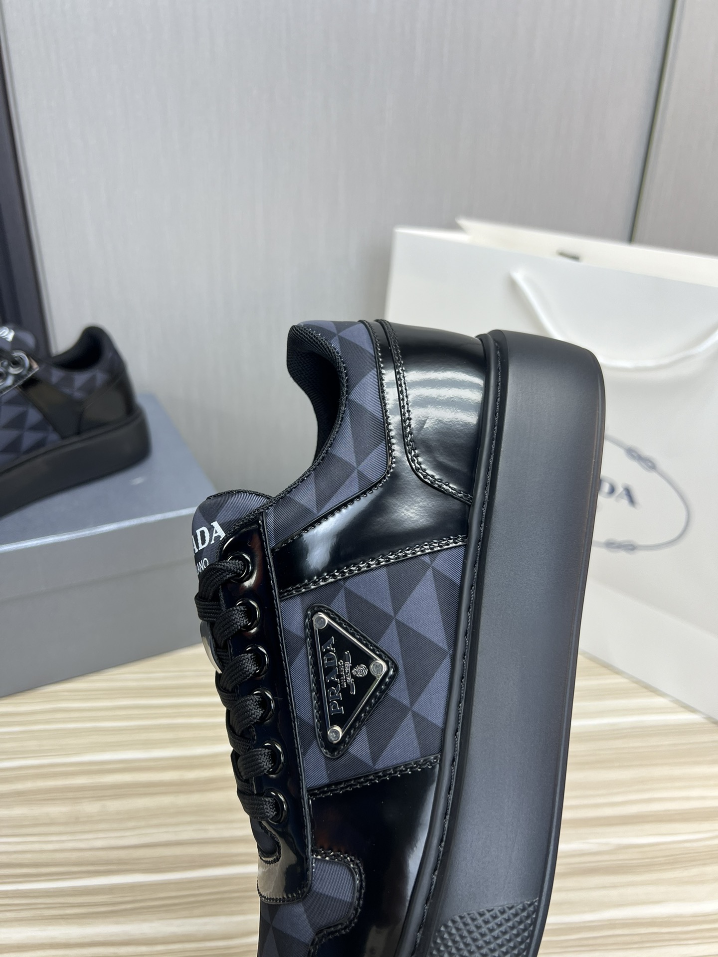 Prada Male Basic Shoes Mesh