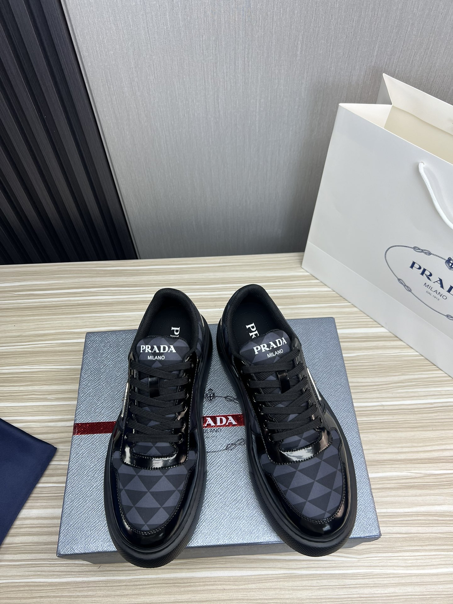 Prada Male Basic Shoes Mesh