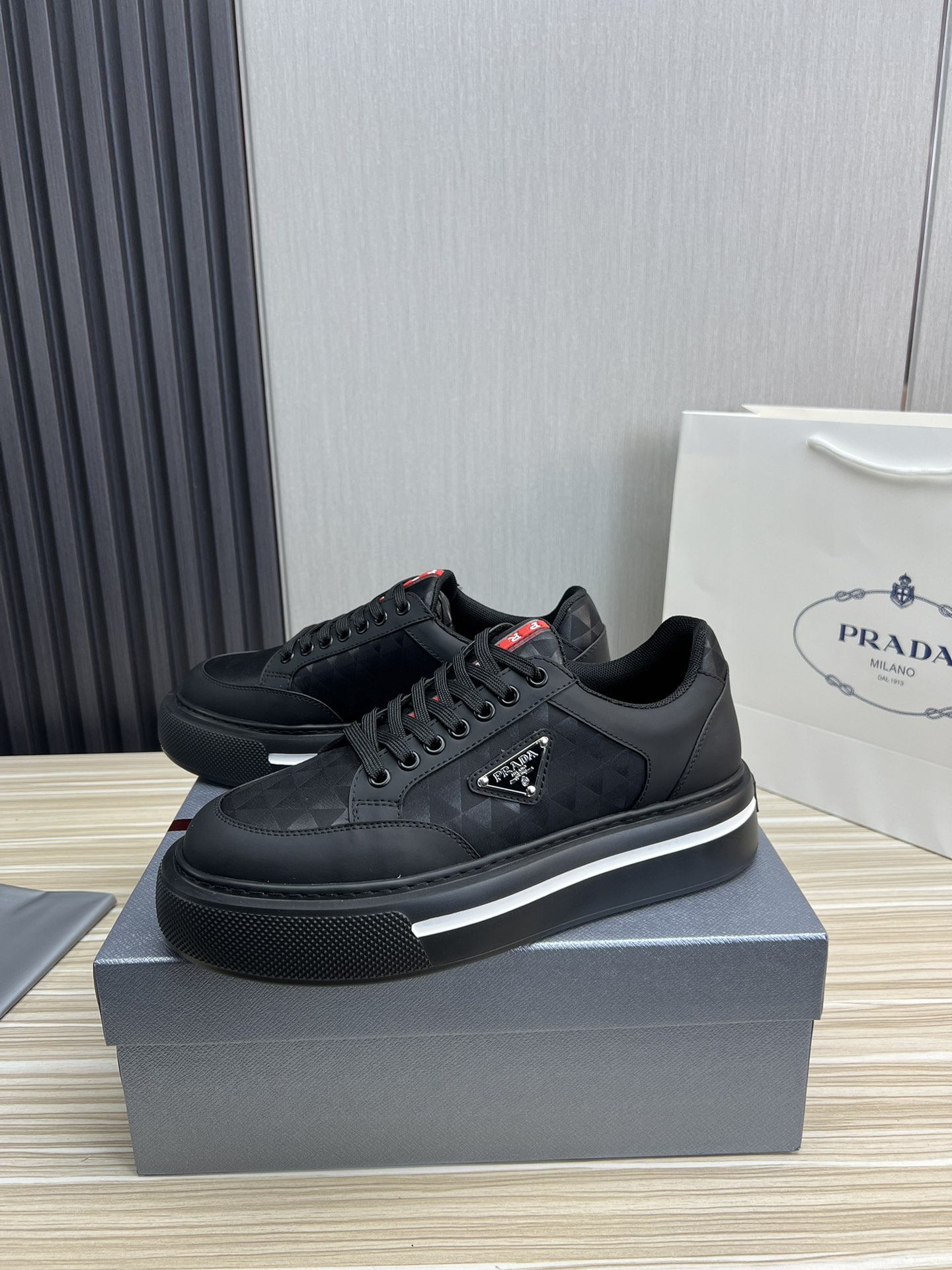 Prada Male Basic Shoes Mesh