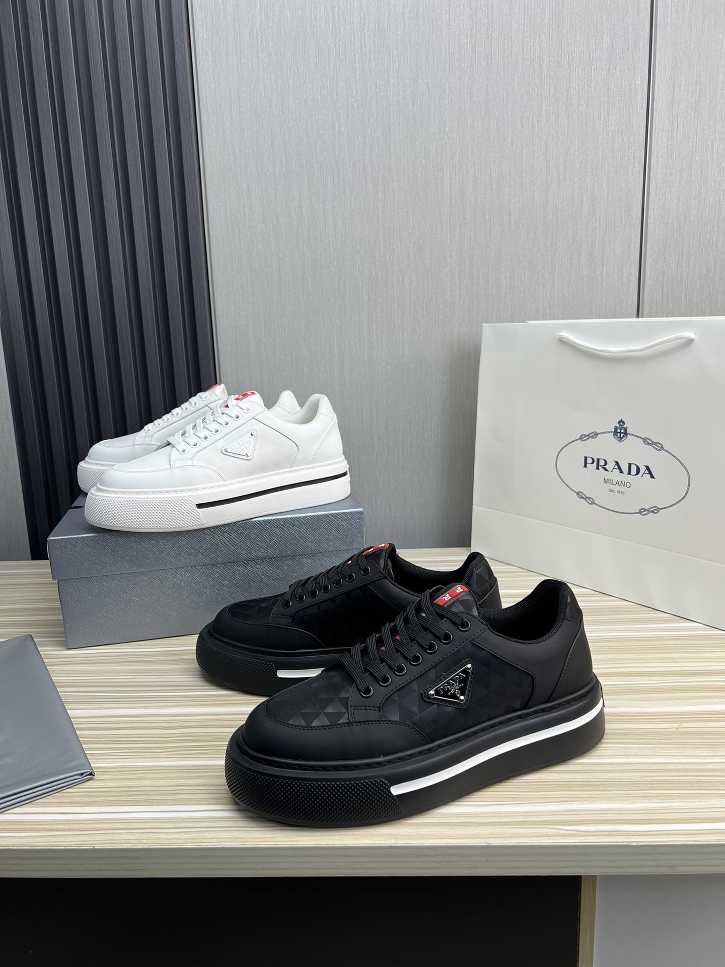 Prada Male Basic Shoes Mesh
