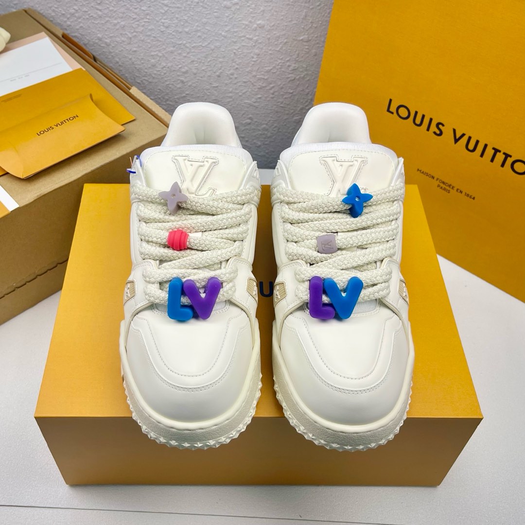 Louis Vuitton Male Sneakers L-s