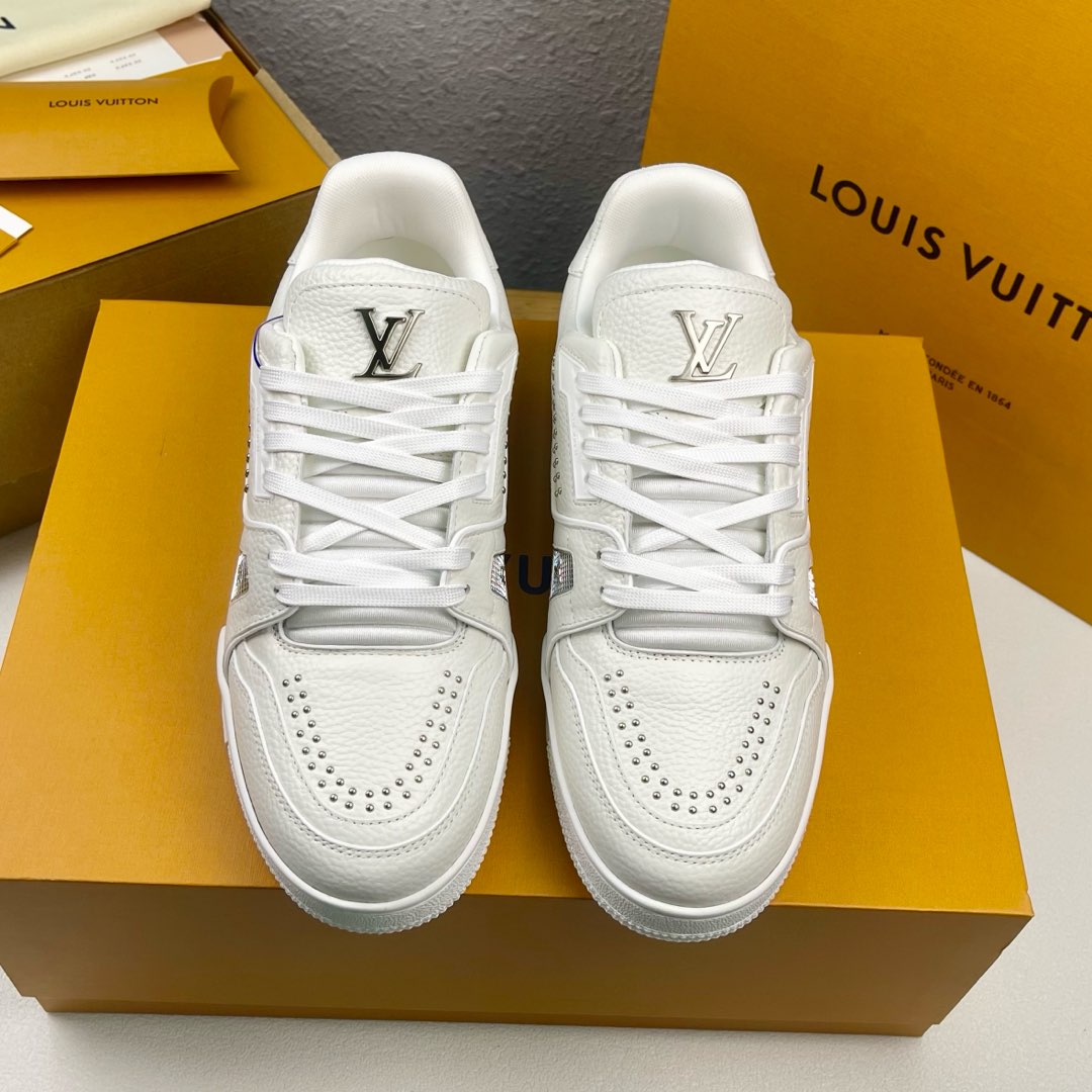 Louis Vuitton Male Board Shoes L-s