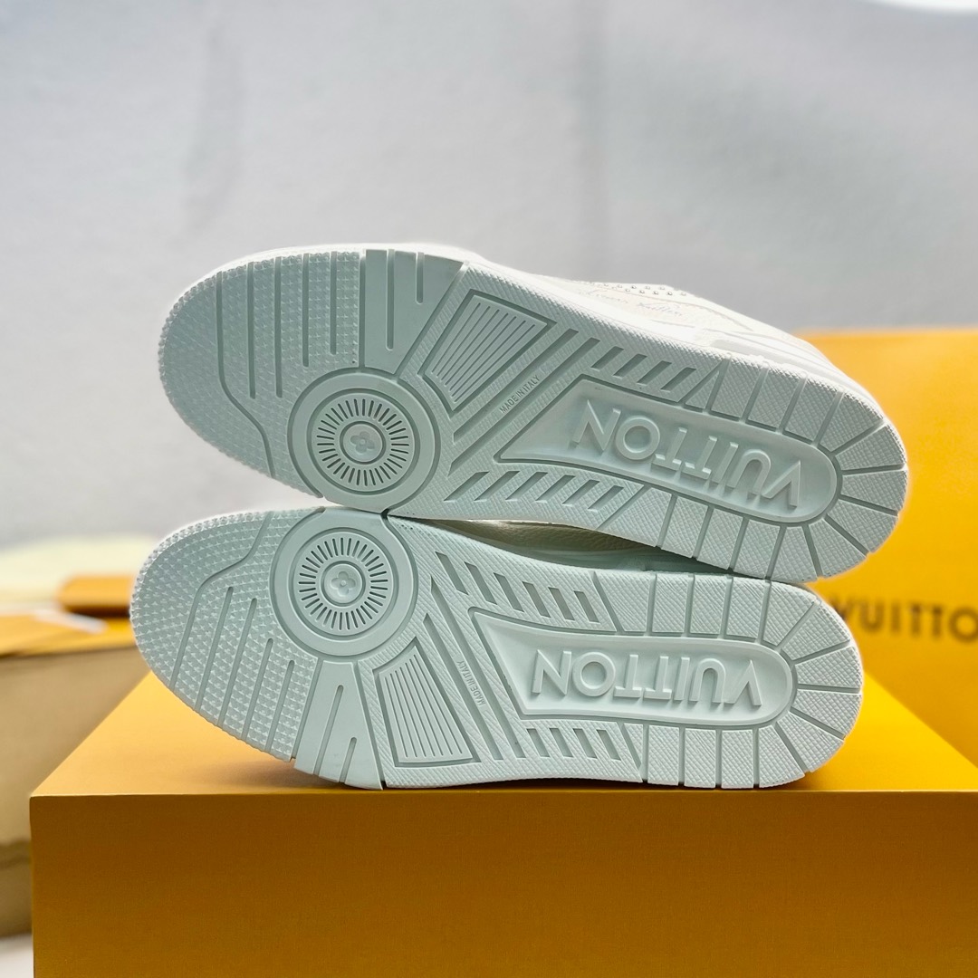 Louis Vuitton Male Board Shoes L-s