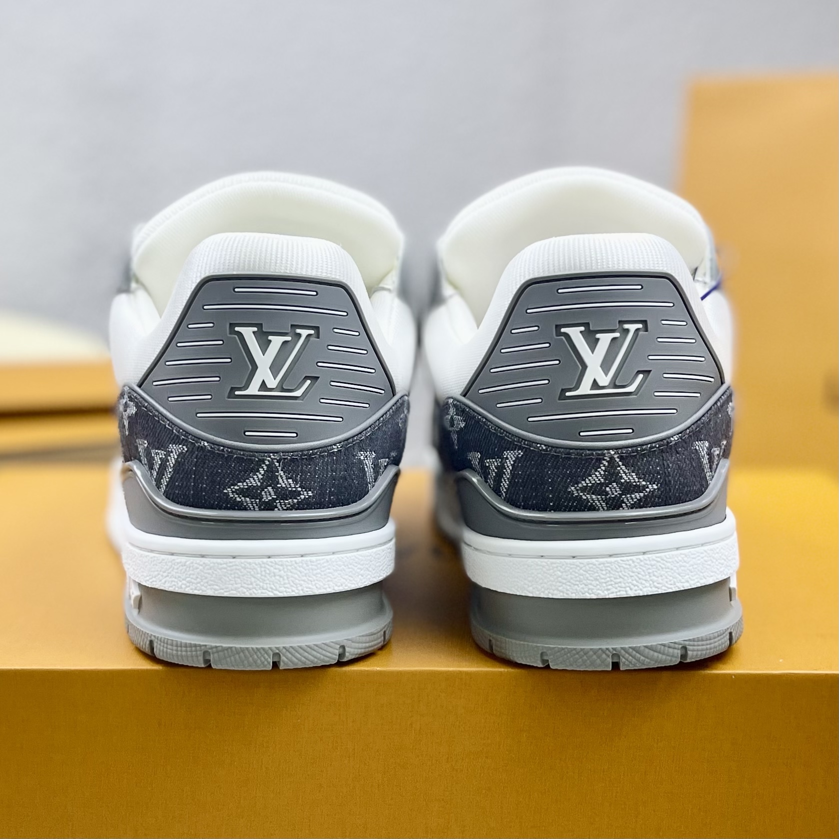 Louis Vuitton Male Board Shoes L-s