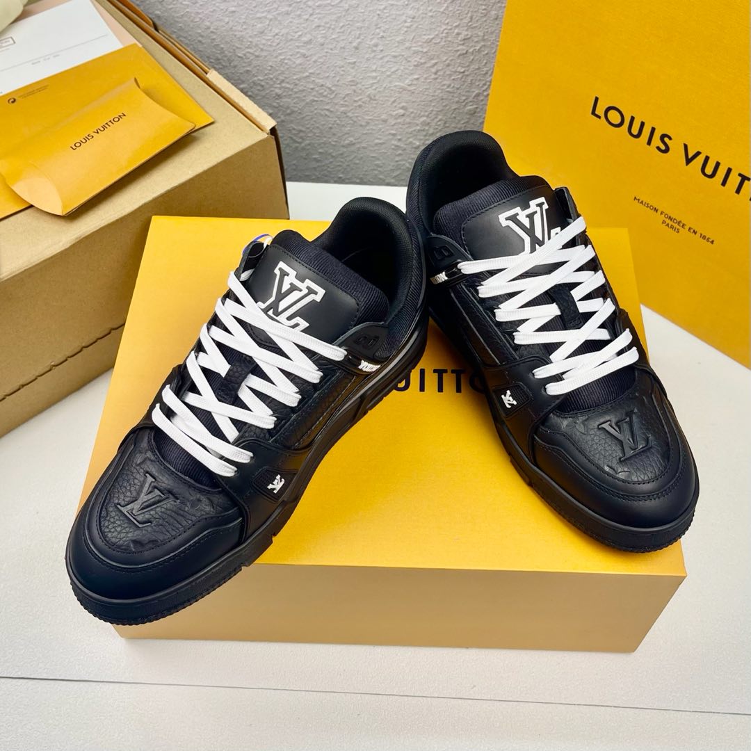 Louis Vuitton Male Board Shoes L-s