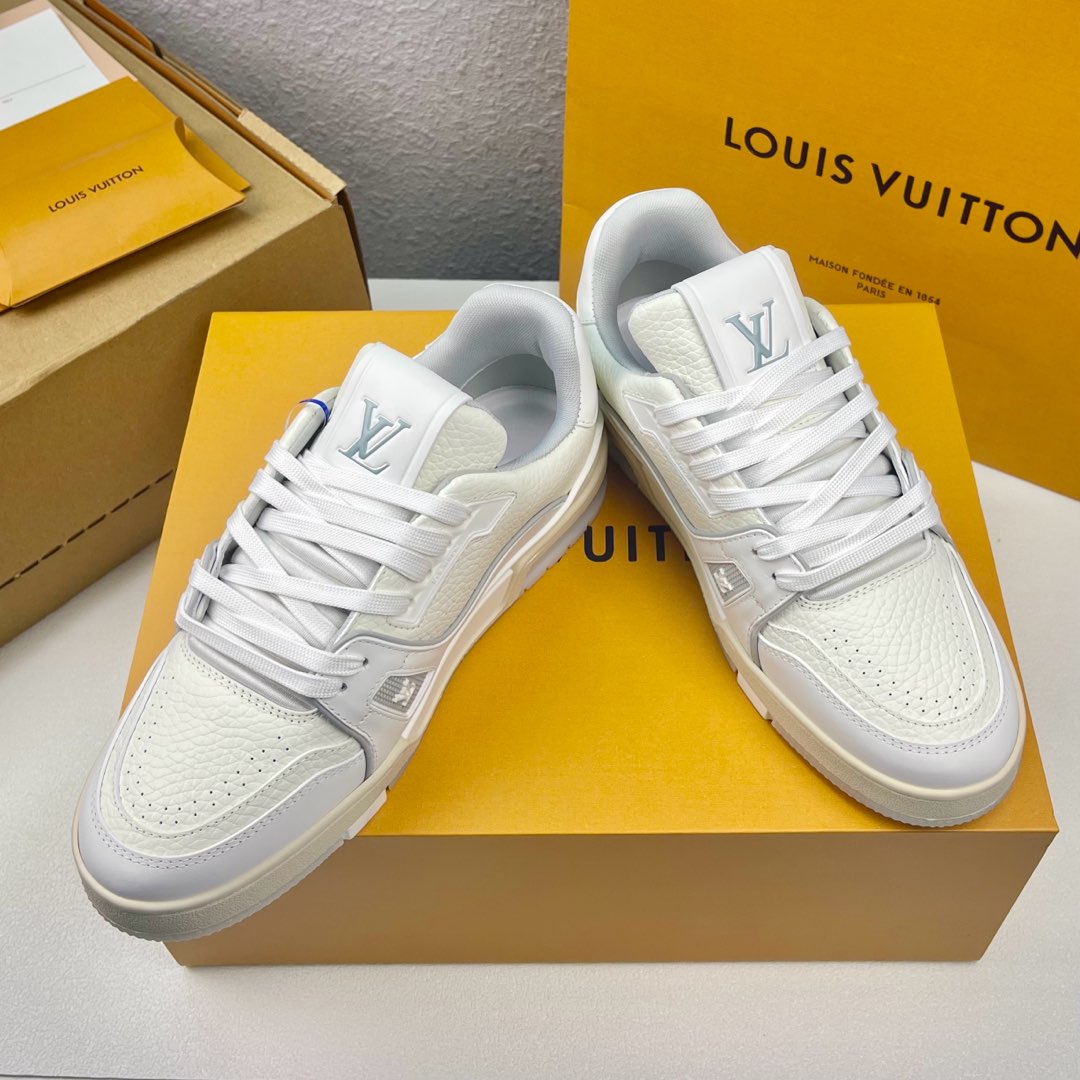 Louis Vuitton Male Board Shoes L-s