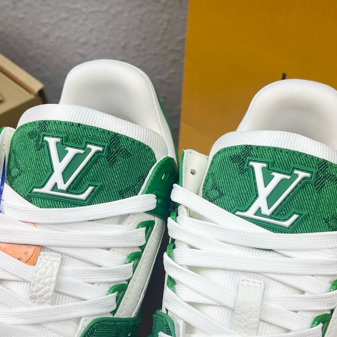 Louis Vuitton Male Board Shoes L-s