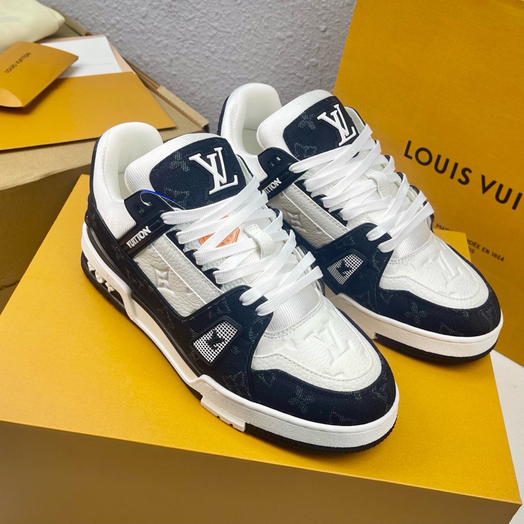 Louis Vuitton Male Board Shoes L-s
