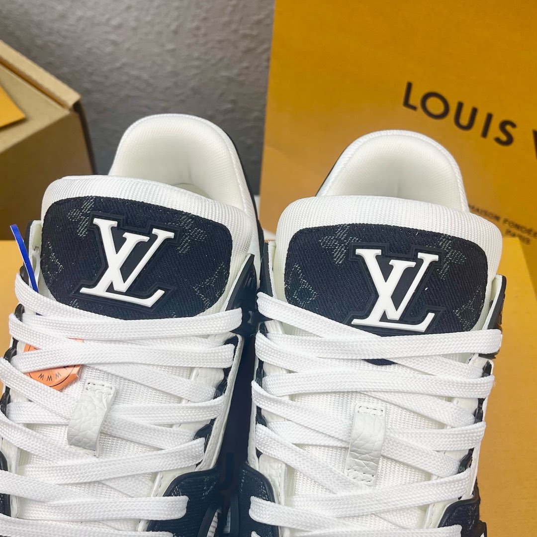 Louis Vuitton Male Board Shoes L-s