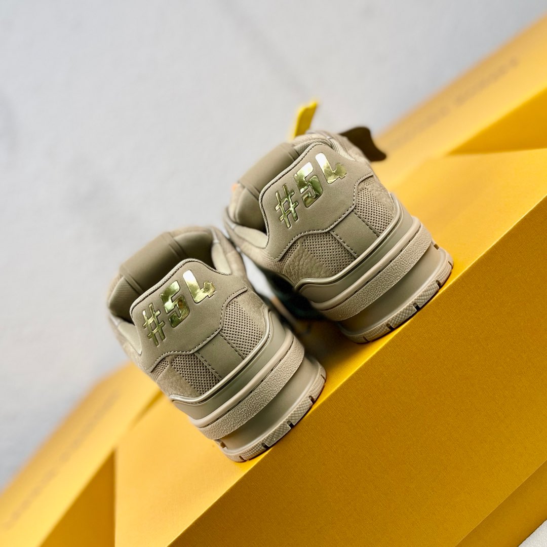 Louis Vuitton Male Board Shoes L-s