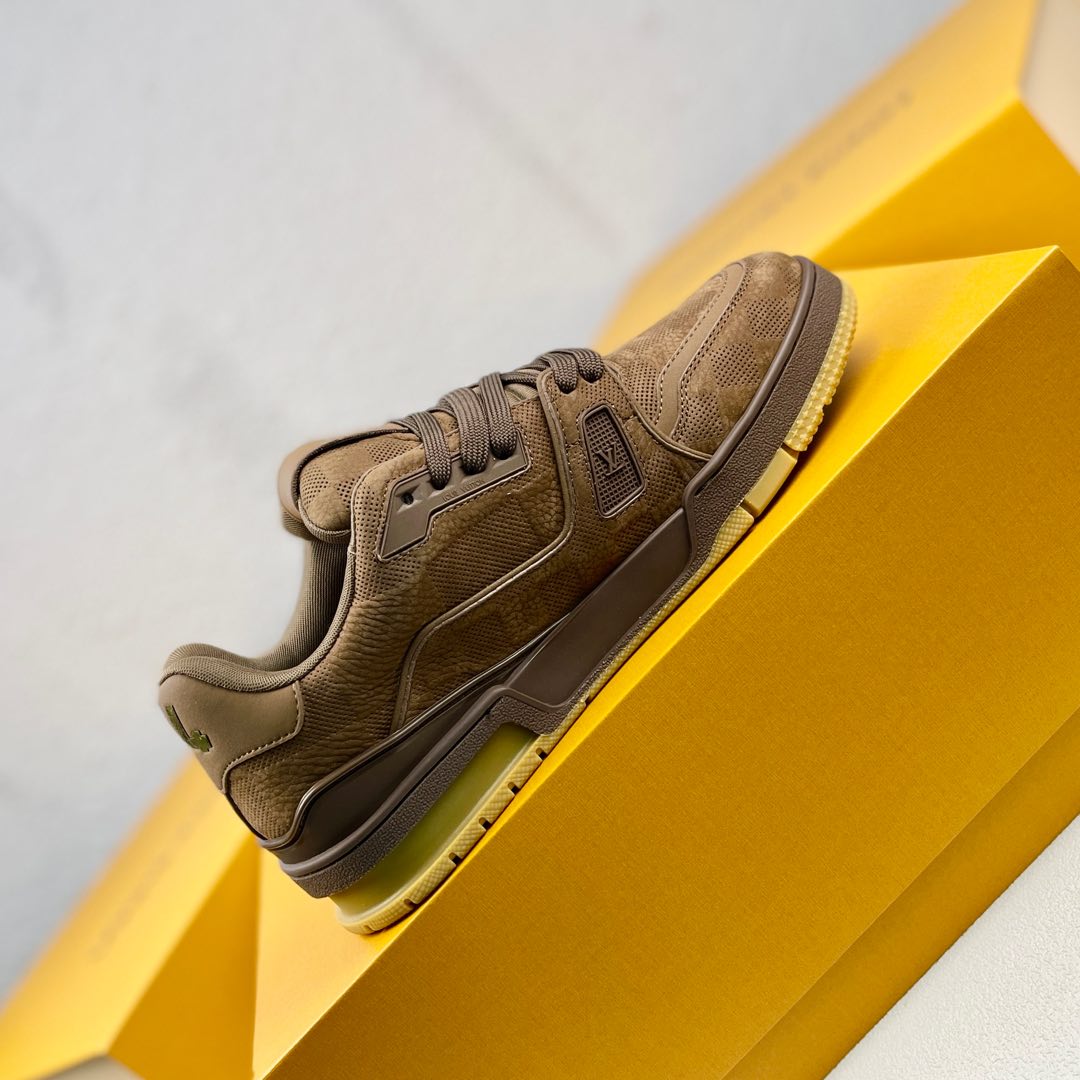 Louis Vuitton Male Board Shoes L-s