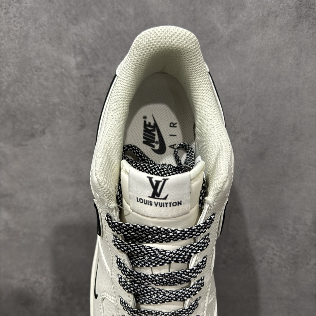 Louis Vuitton Sneakers L-s