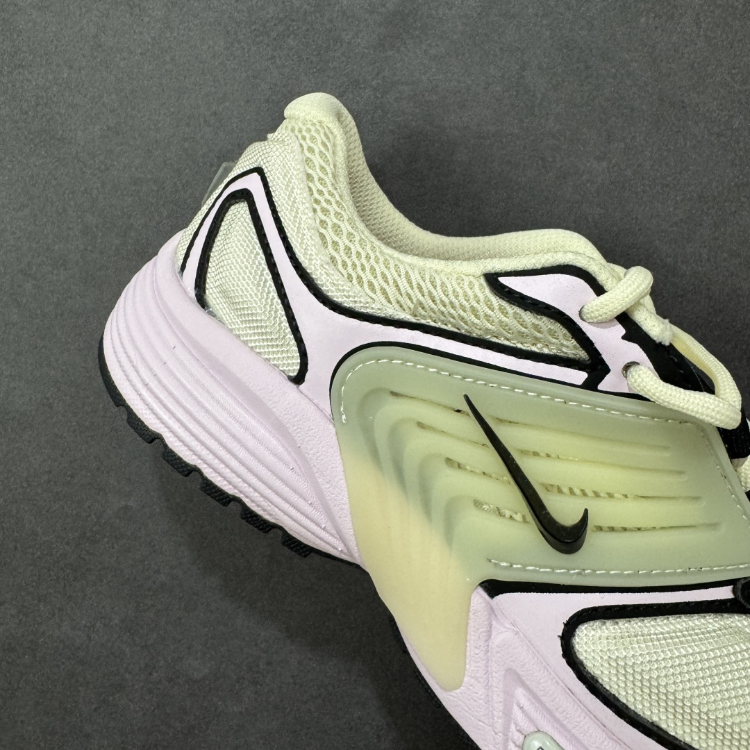 Nike Running Shoes L-s