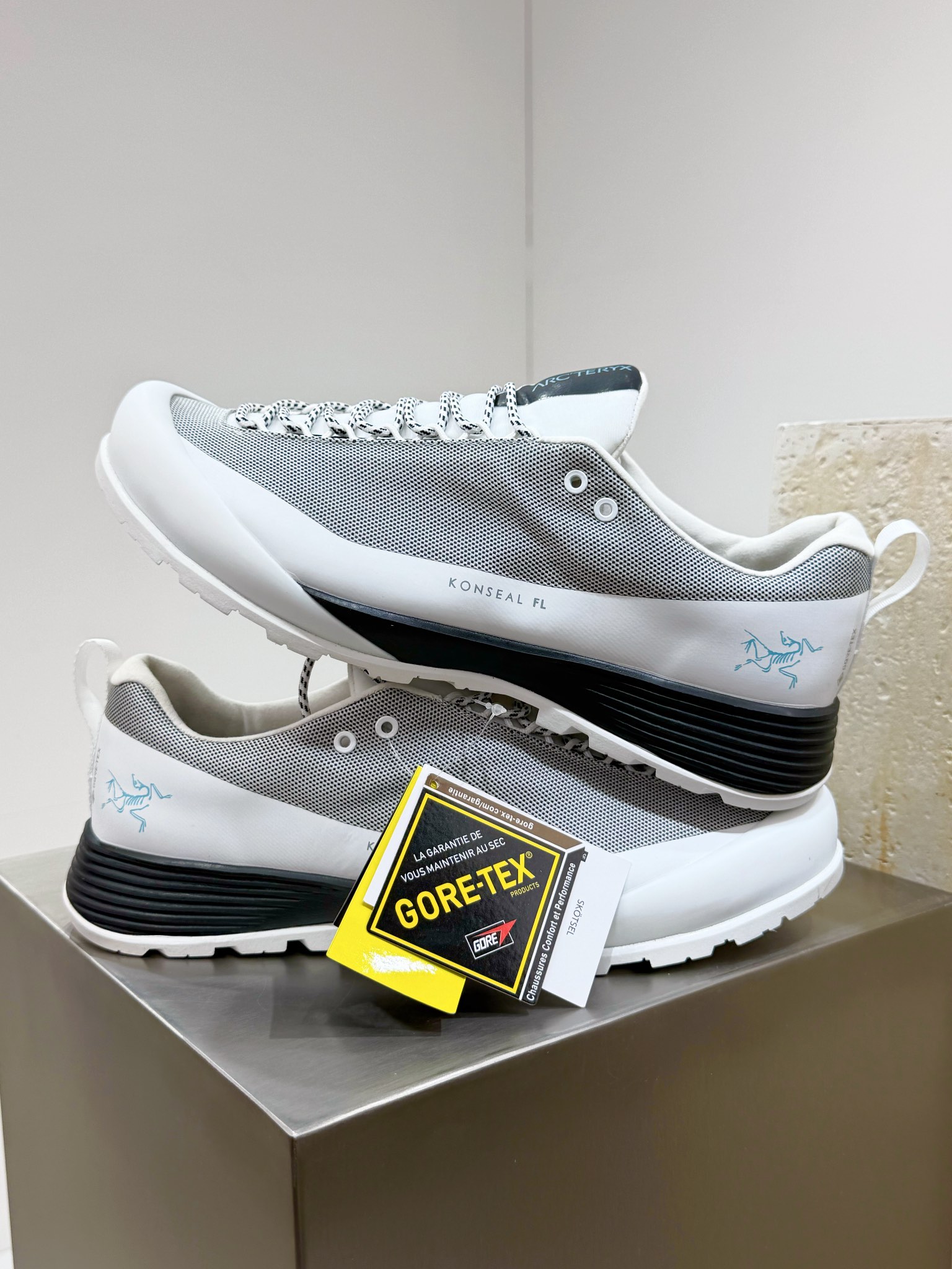 Basic Shoes L-s