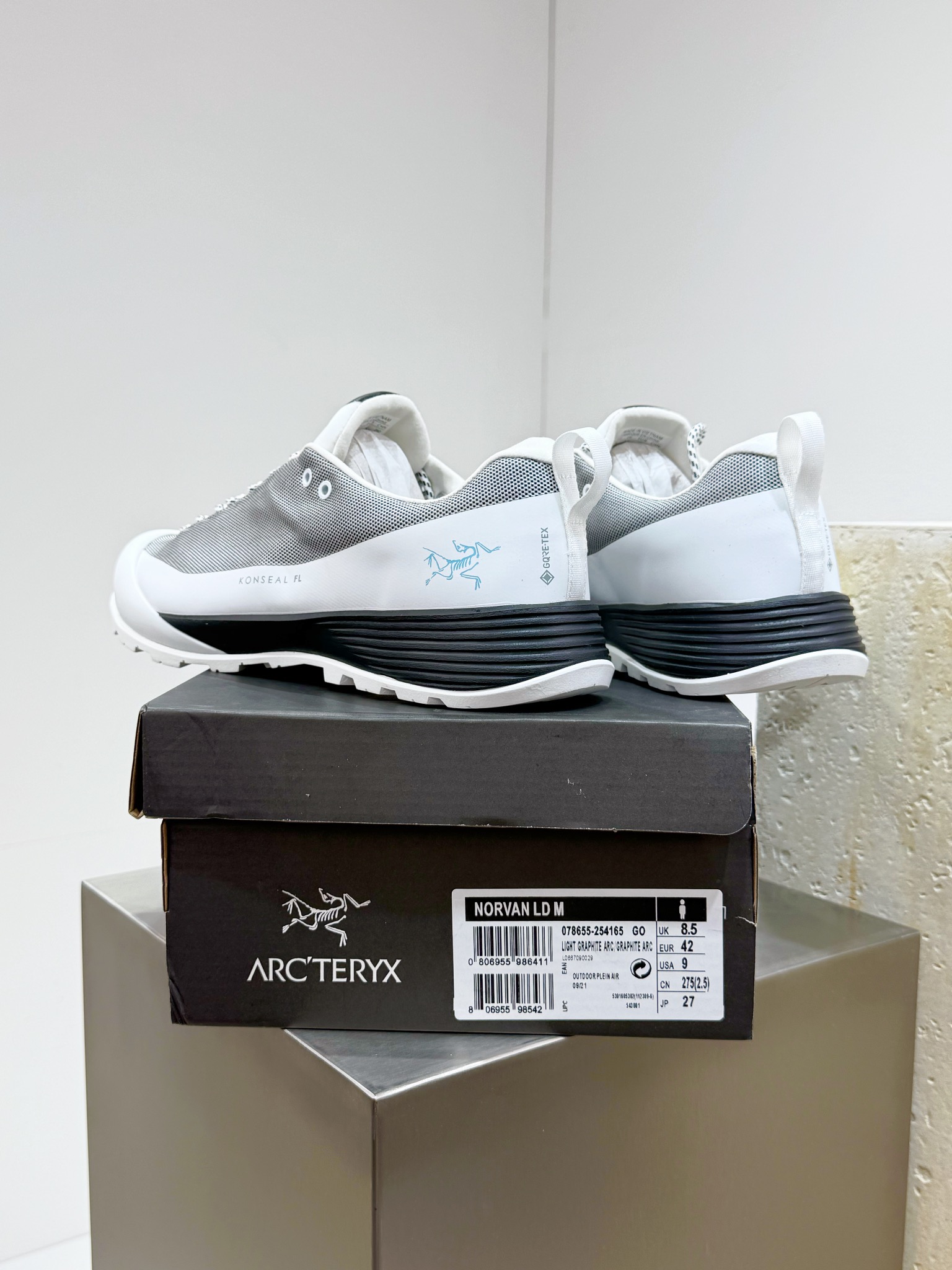 Basic Shoes L-s