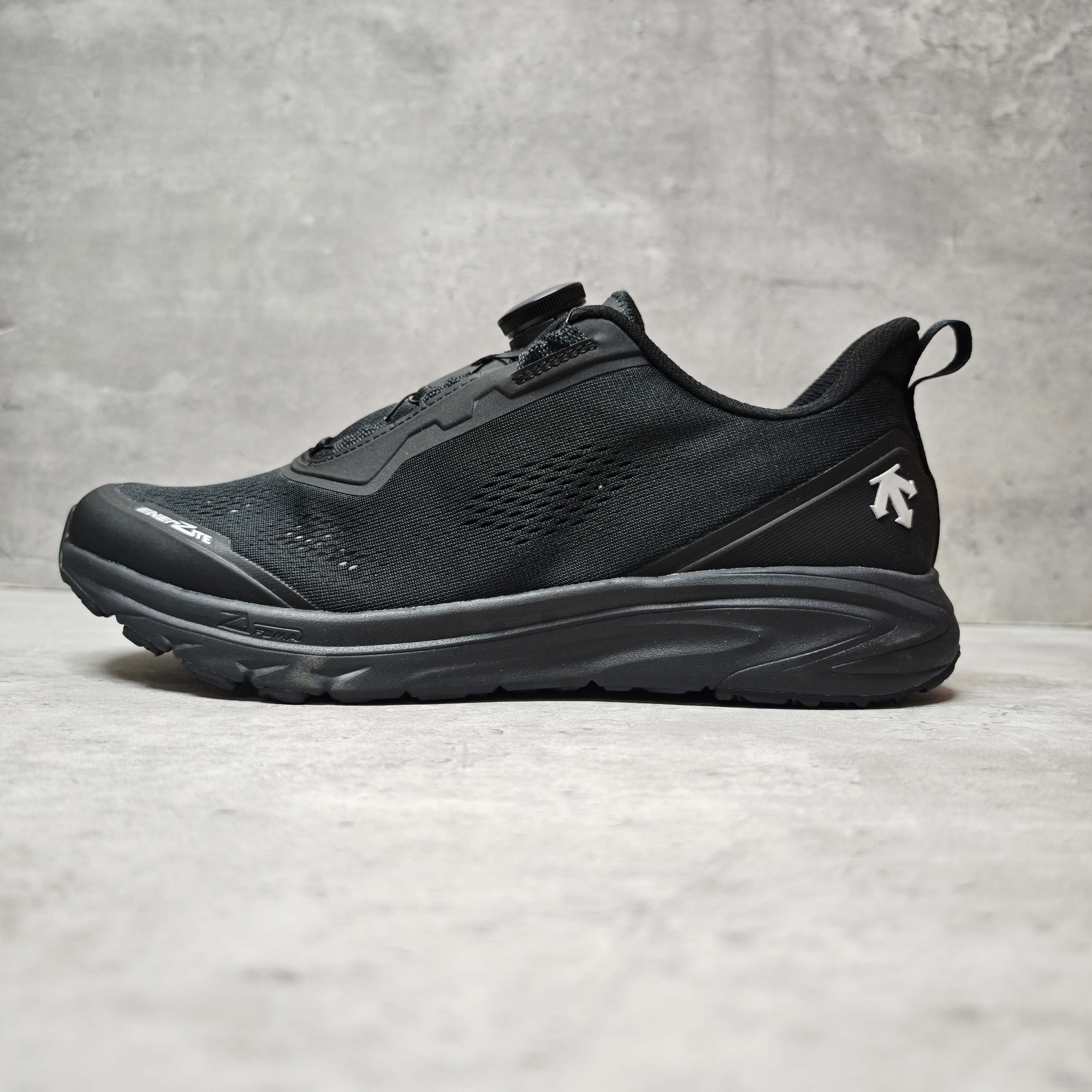Descente Running Shoes Breathable S
