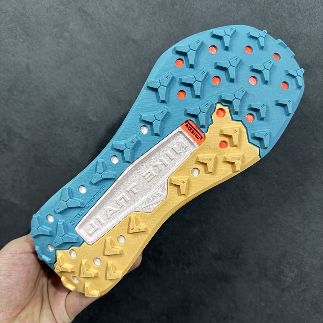 Nike Basic Shoes L-s