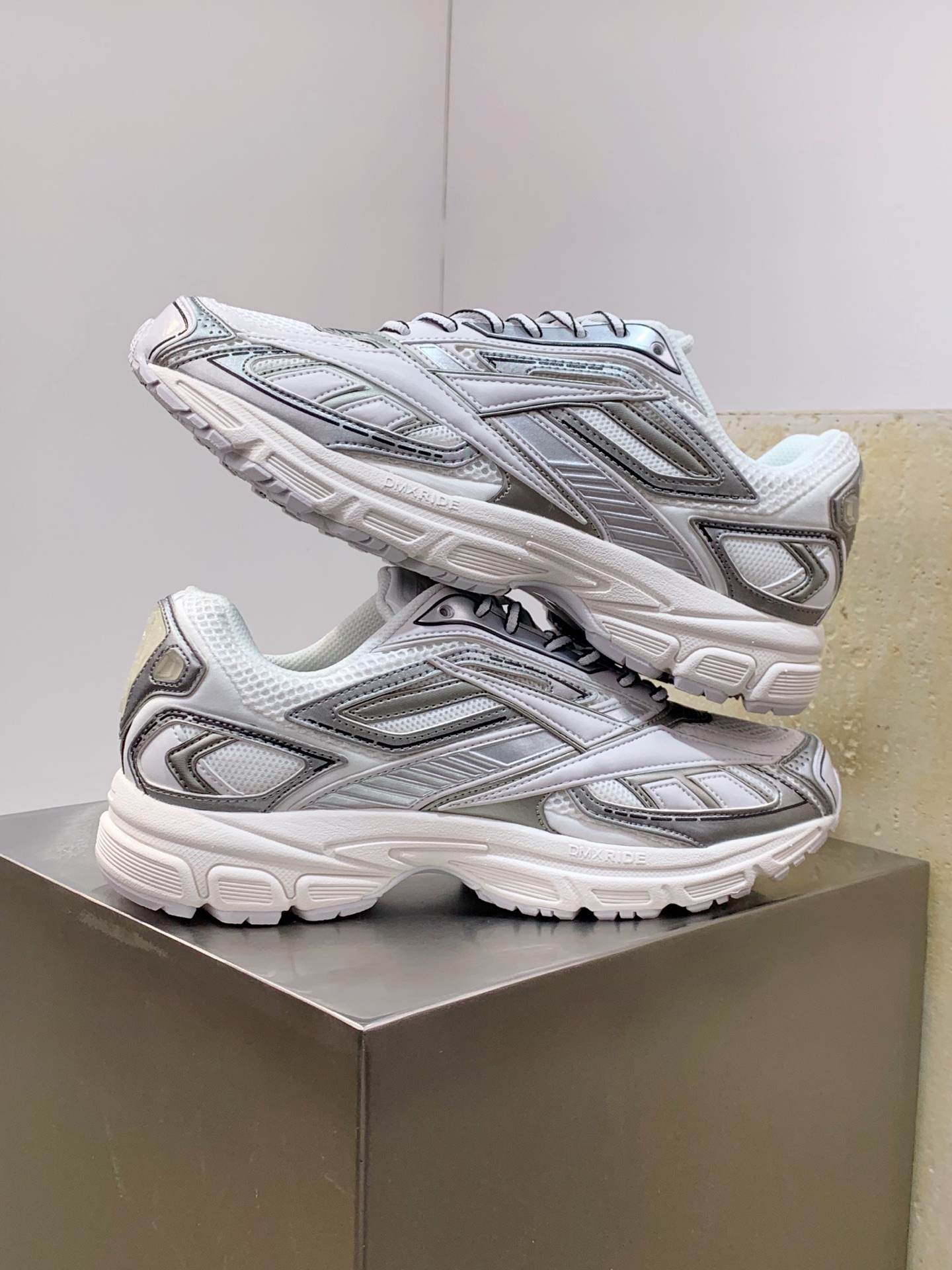 Adidas Running Shoes Breathable M-l