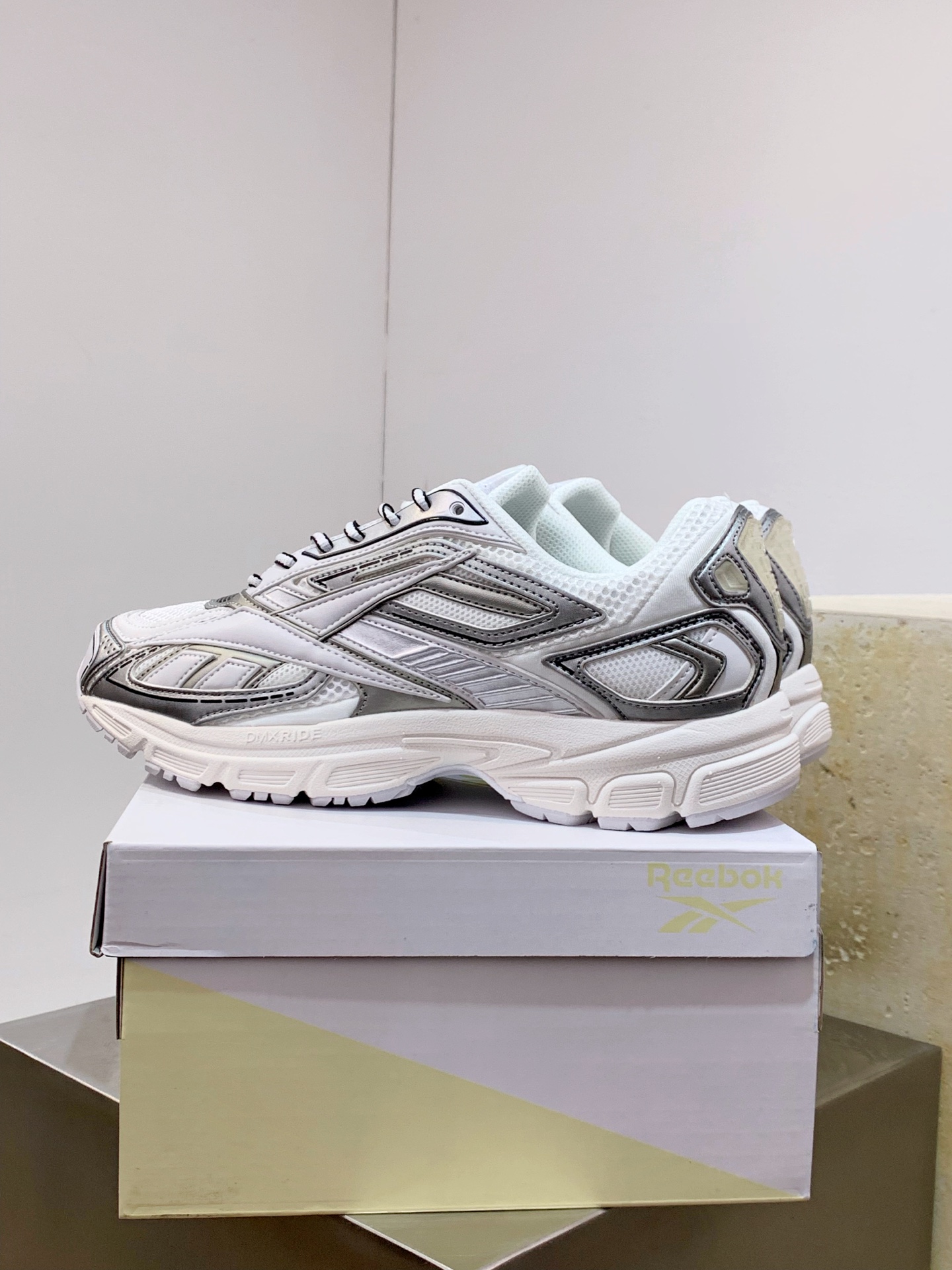 Adidas Running Shoes Breathable M-l