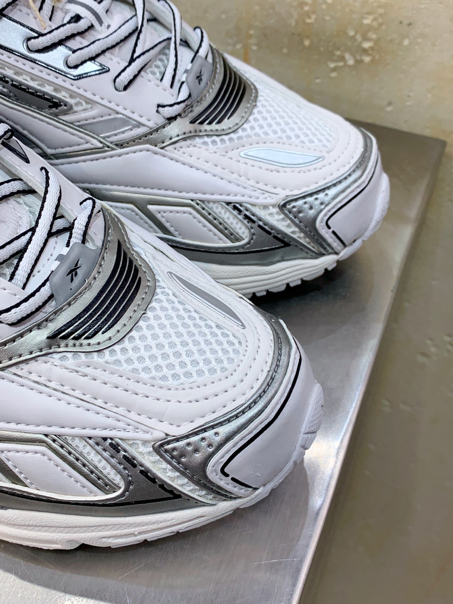 Adidas Running Shoes Breathable M-l