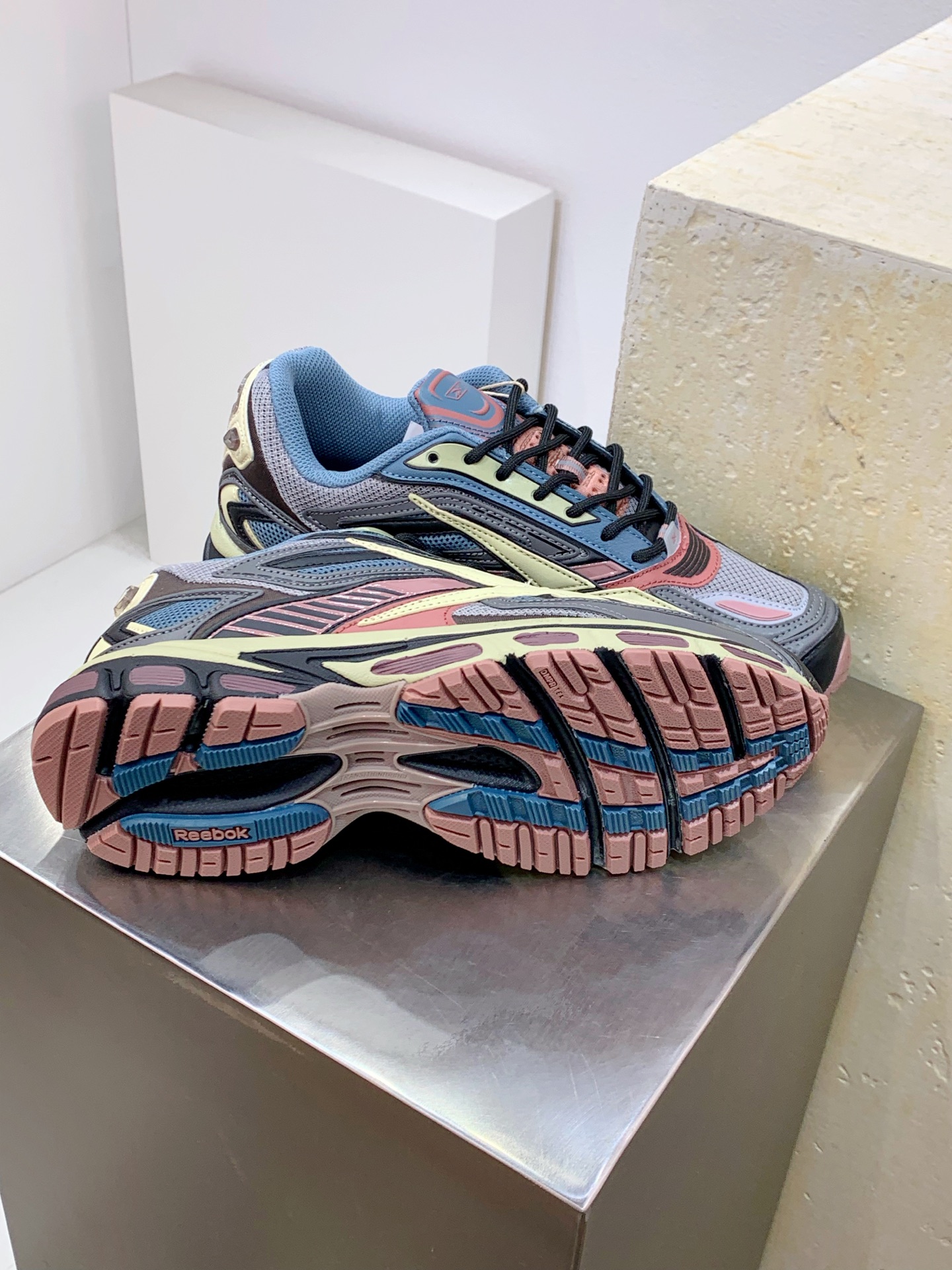 Adidas Running Shoes Breathable M-l