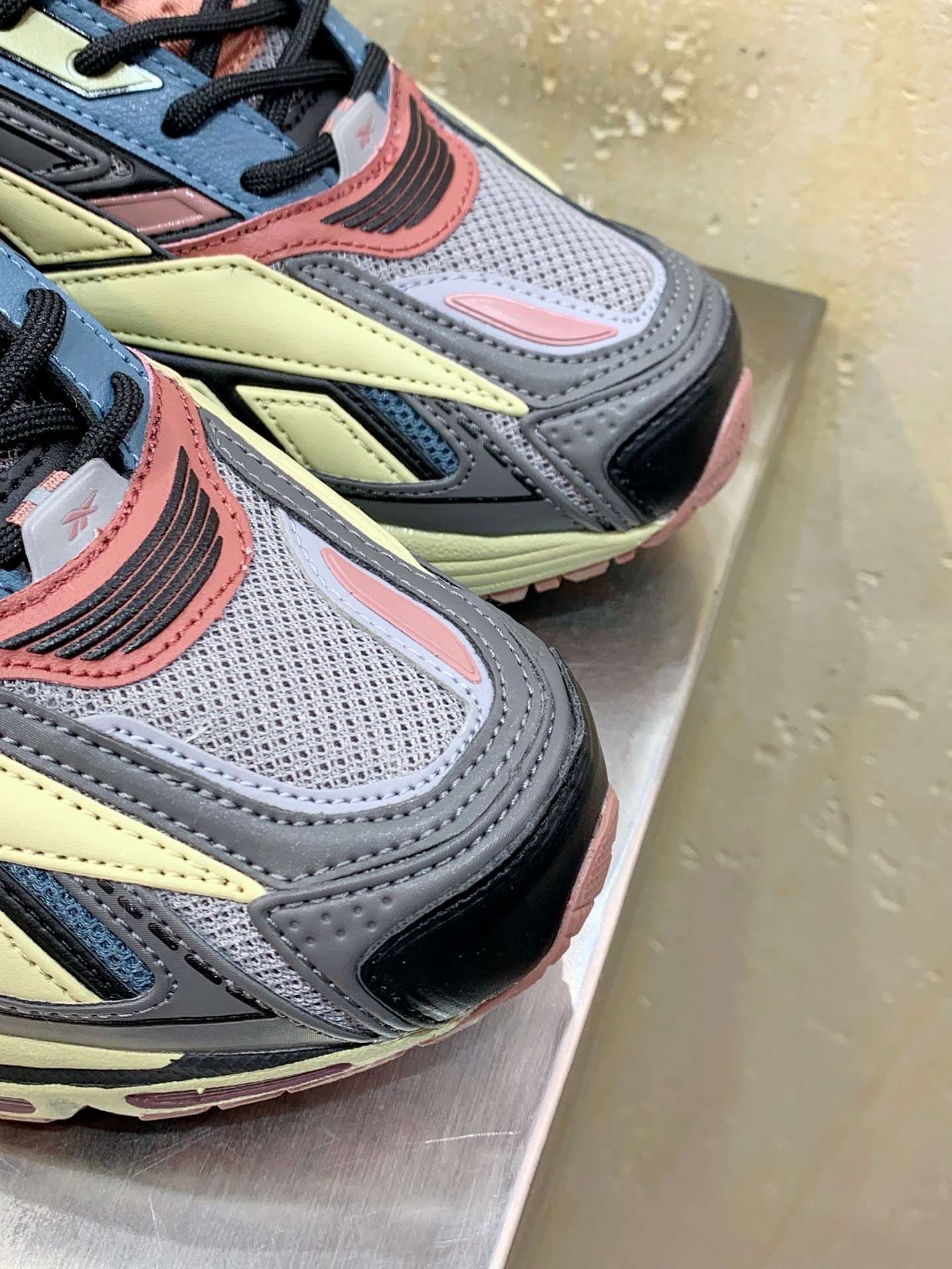 Adidas Running Shoes Breathable M-l