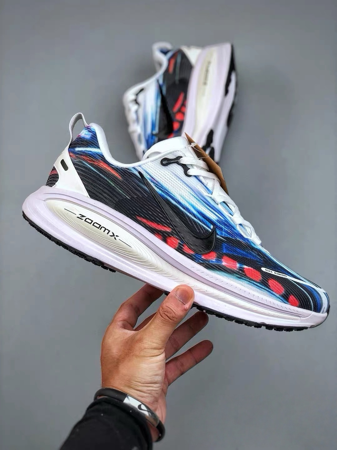 Running Shoes Shock Absorbing M