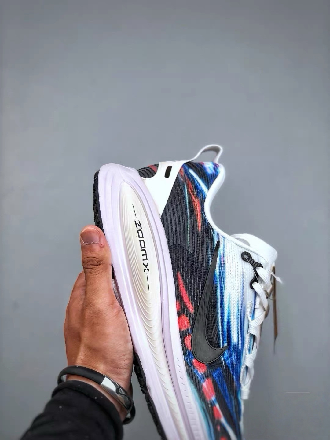 Running Shoes Shock Absorbing M