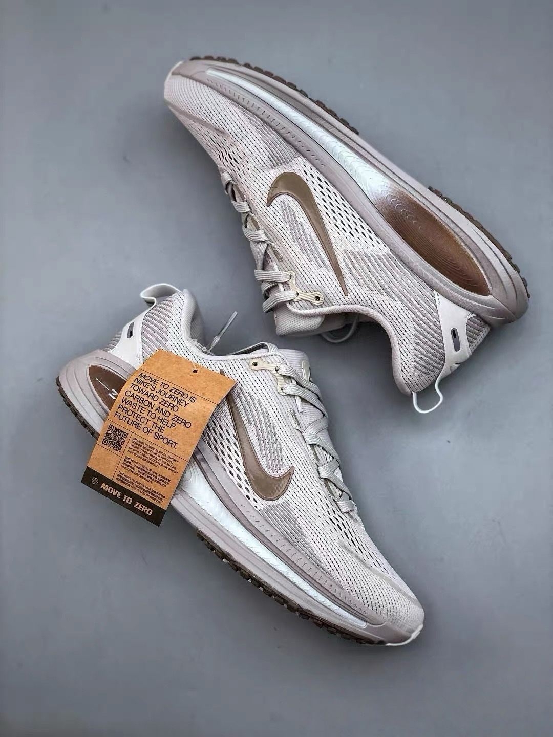 Running Shoes Shock Absorbing M