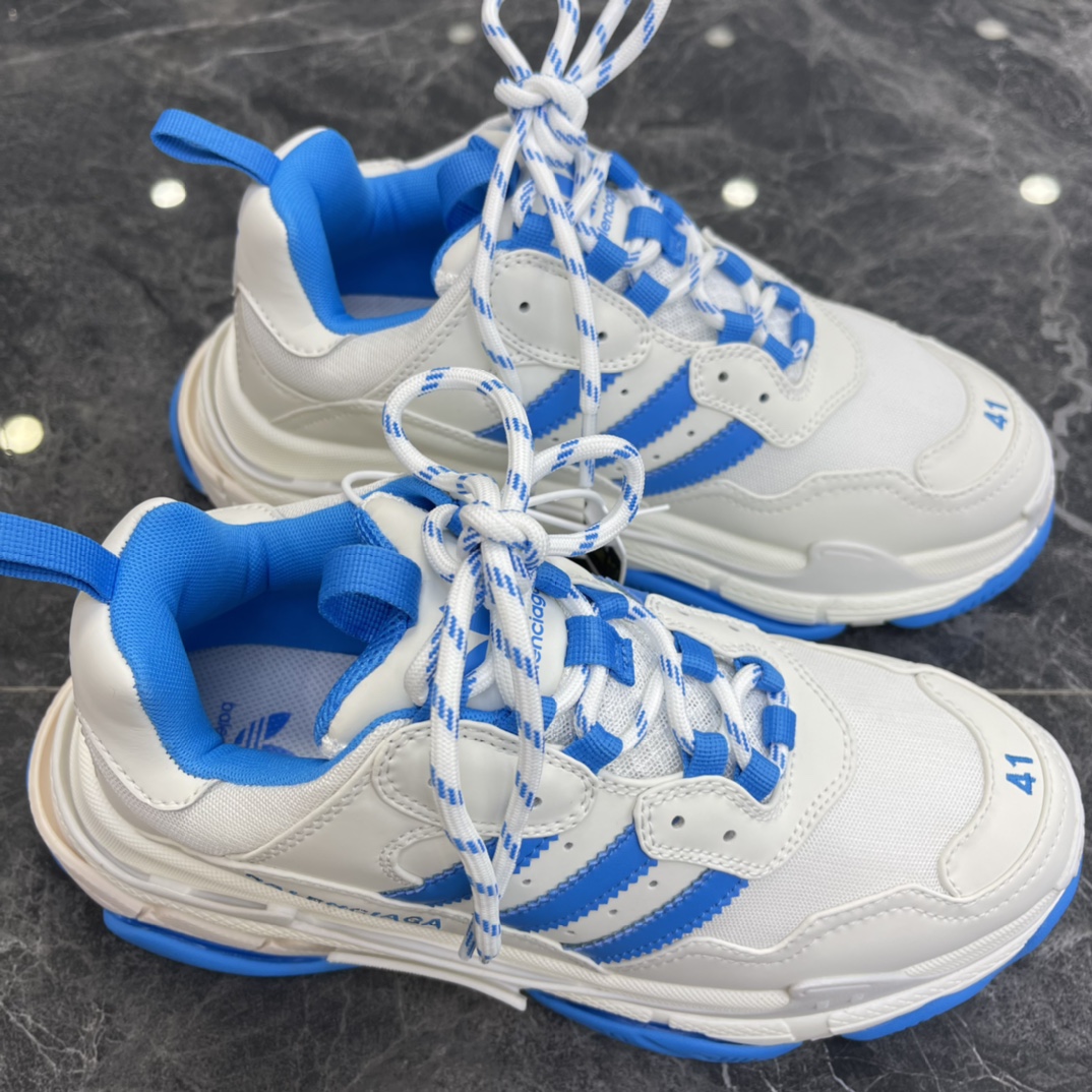 Couple Basic Shoes