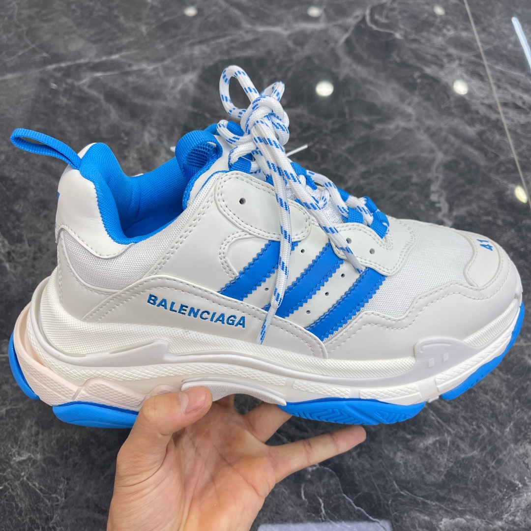 Couple Basic Shoes