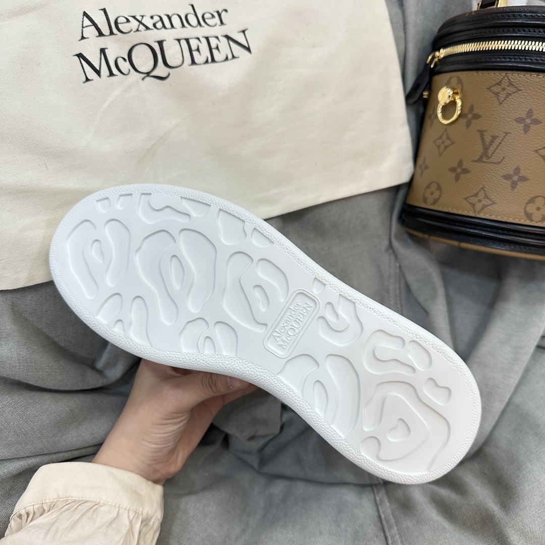 Male Basic Shoes M-l-s