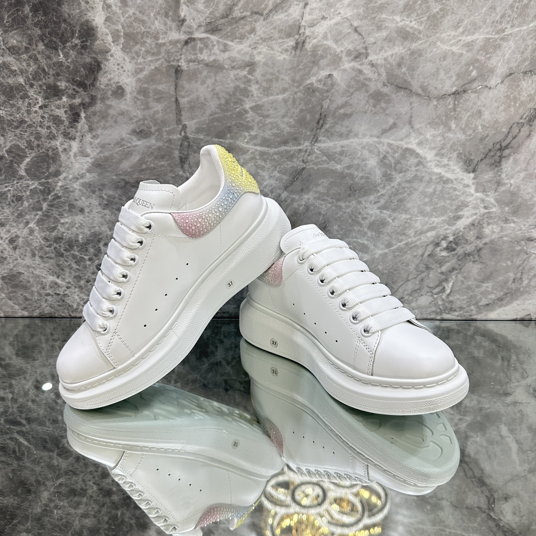 Male Basic Shoes M-l-s