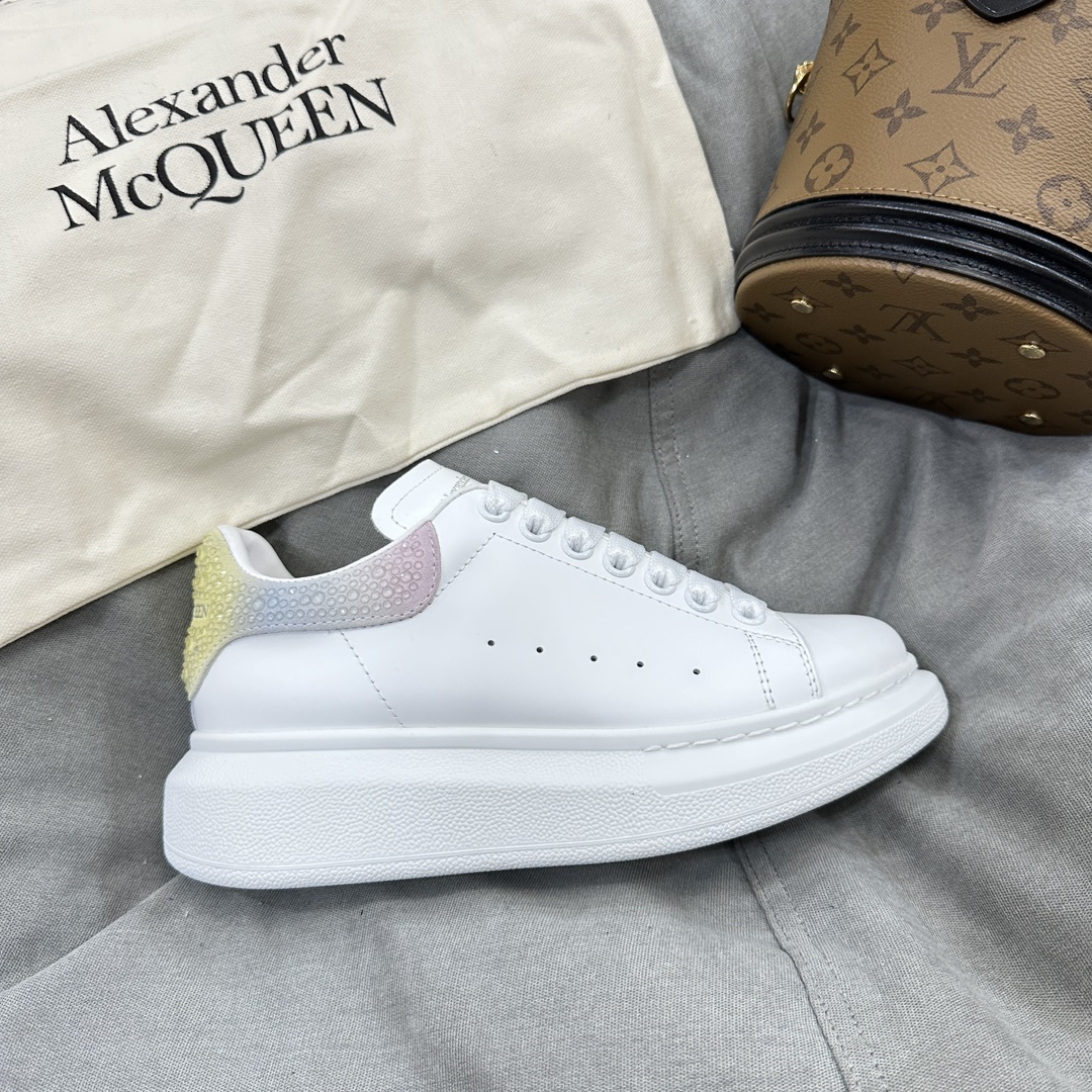 Male Basic Shoes M-l-s