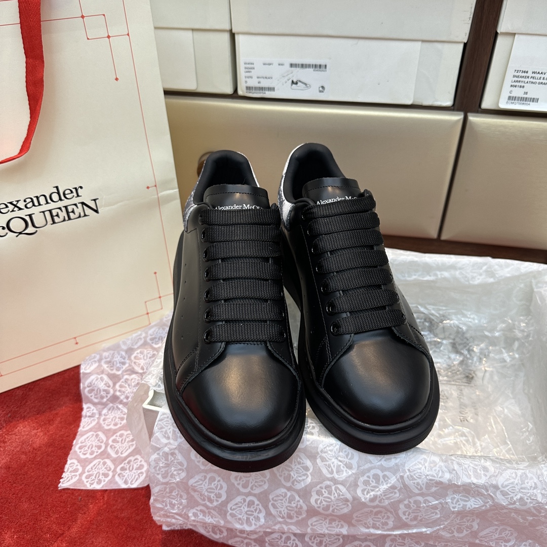 Male Basic Shoes M-l-s