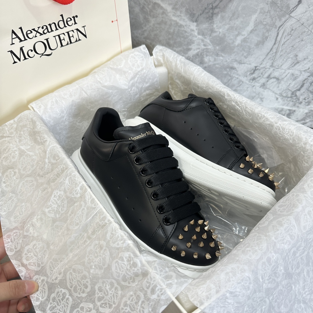 Male Basic Shoes M-l-s