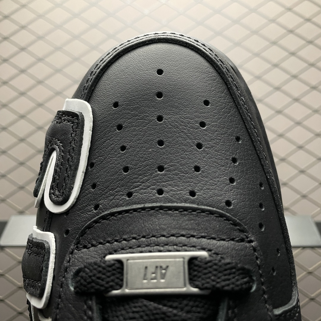 Nike Board Shoes M-l