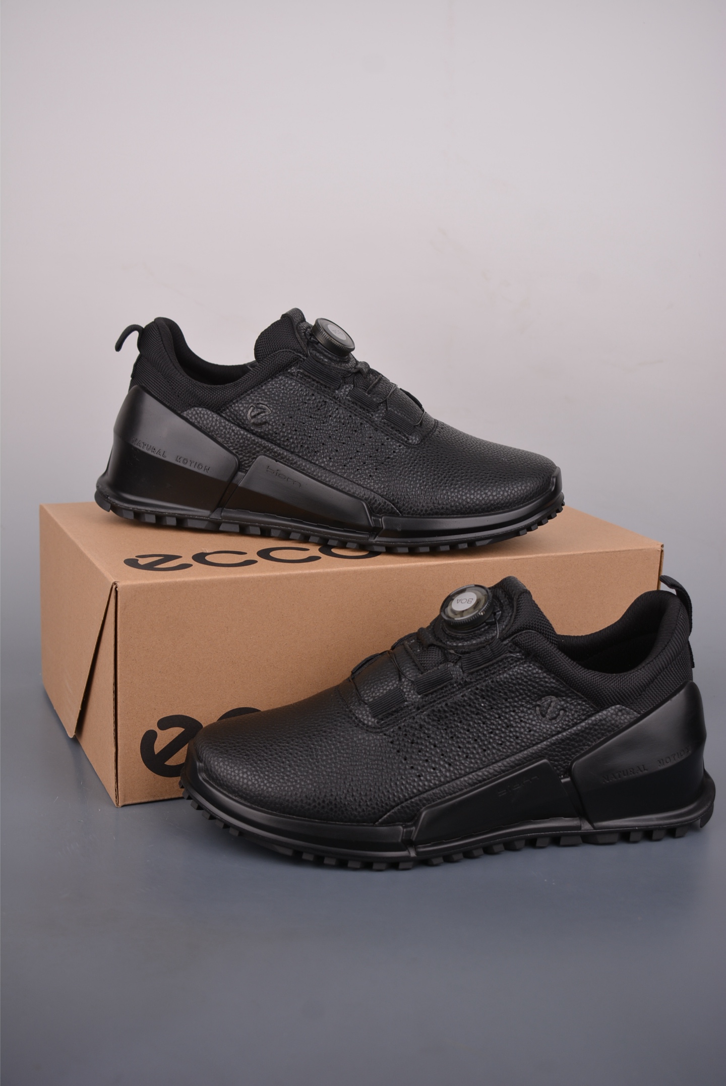 Male Leather Shoes Cow Leather Breathable M