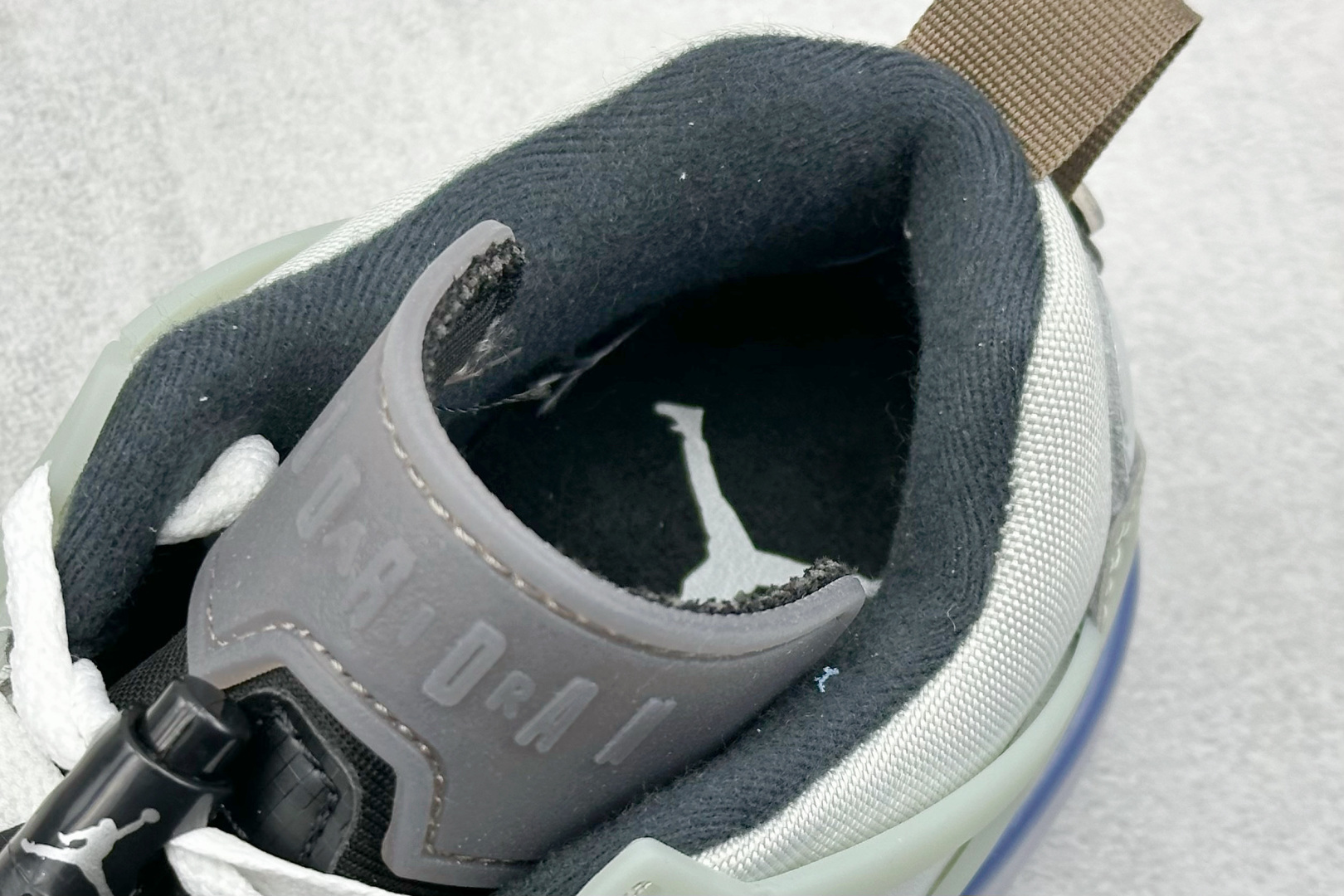 Jordan Nike Board Shoes L-s