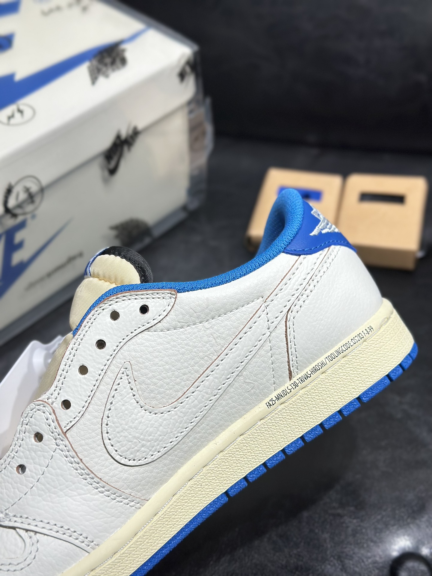 Jordan Nike Male Board Shoes Blue L-s